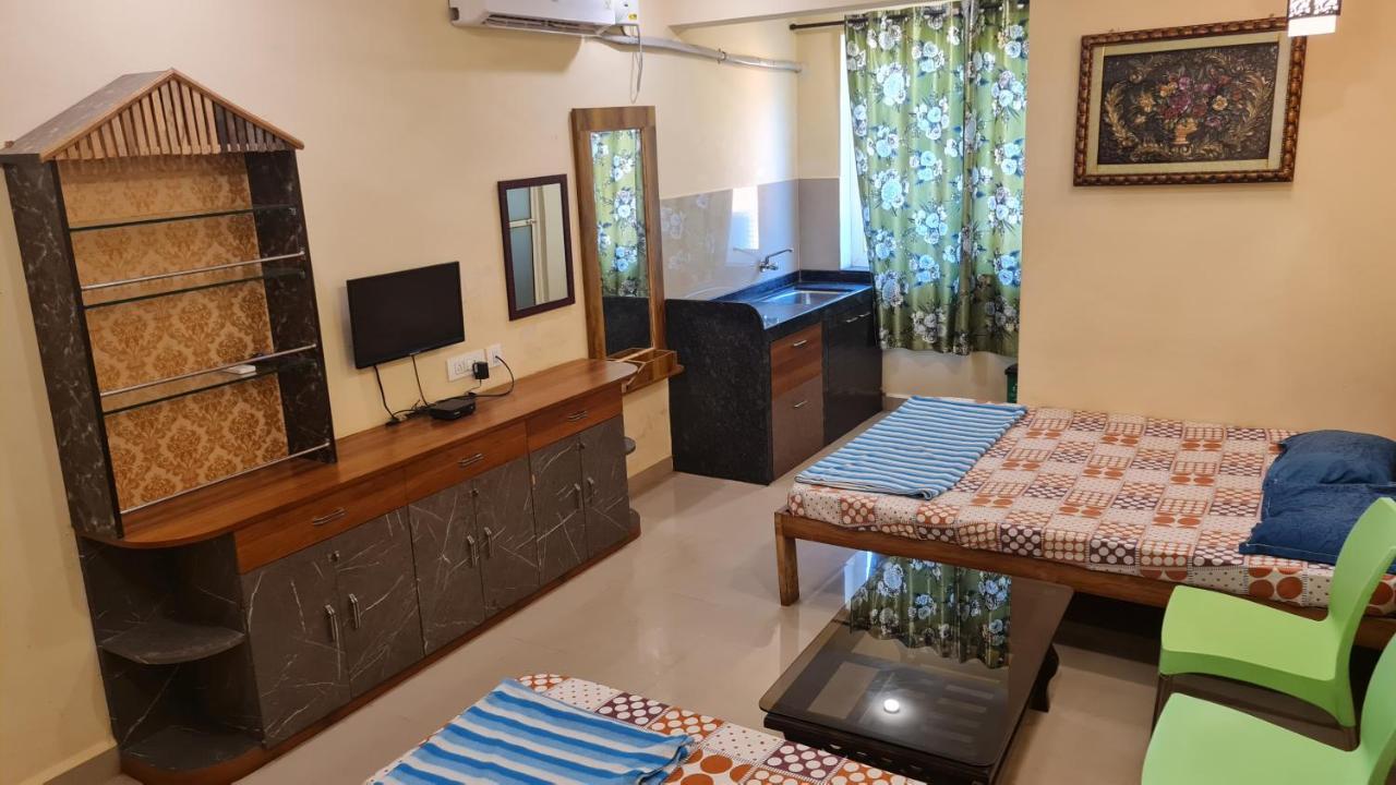 Godwill Kimo Guest House Seraulim Madgaon Exteriör bild