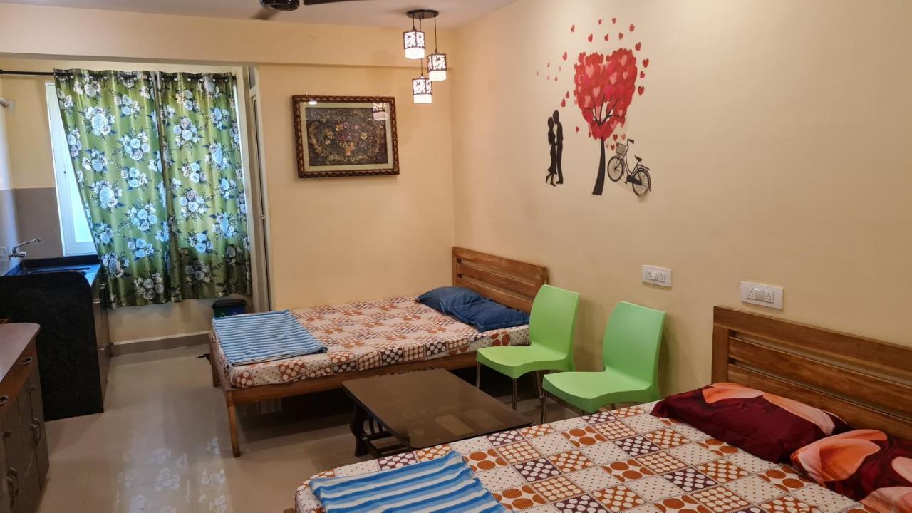 Godwill Kimo Guest House Seraulim Madgaon Exteriör bild