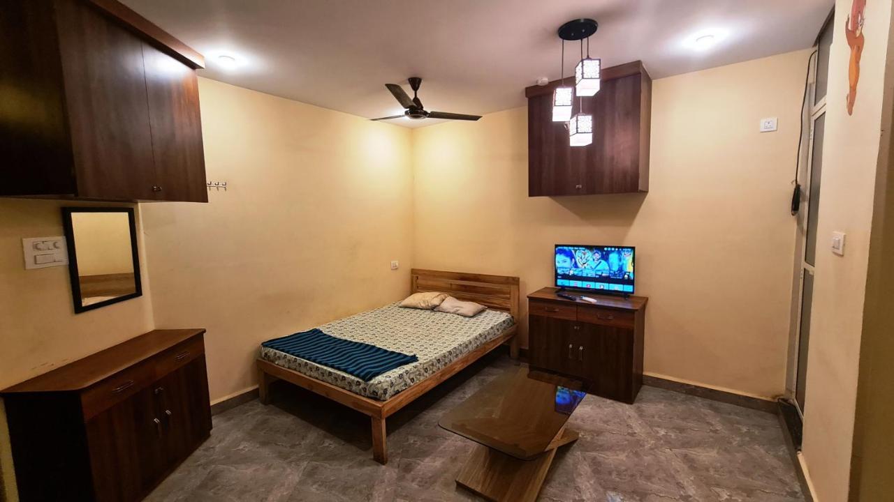 Godwill Kimo Guest House Seraulim Madgaon Exteriör bild